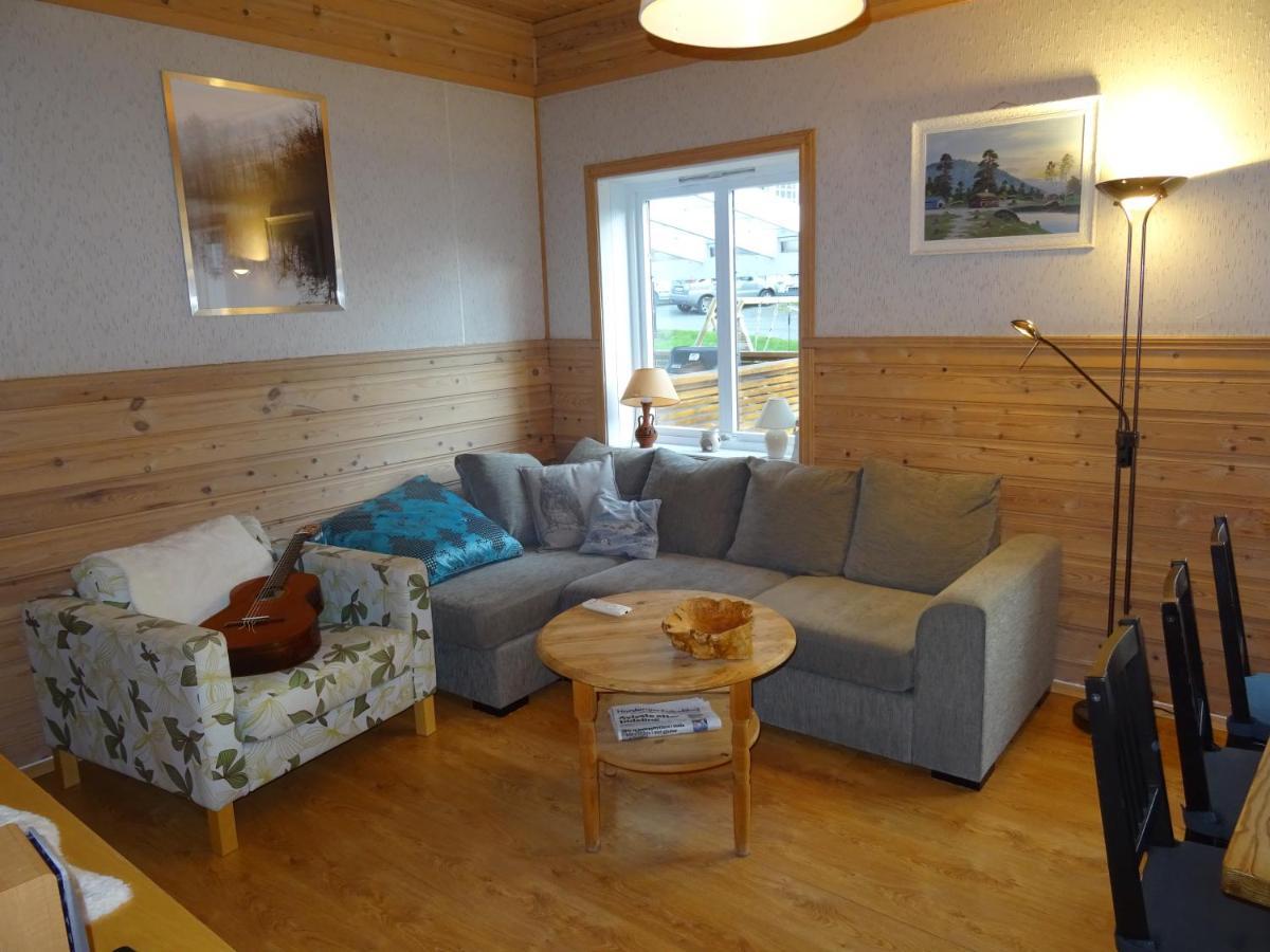 Fjordshelter- Cozy Townhouse Holiday home